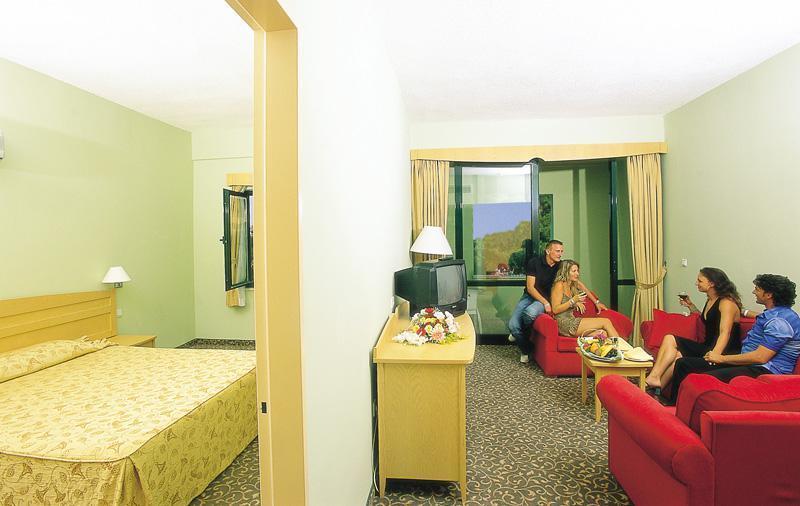 Arinna Hotel Titreyengol Exterior photo