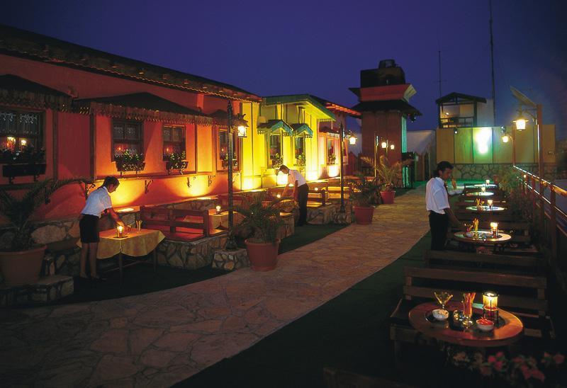Arinna Hotel Titreyengol Exterior photo